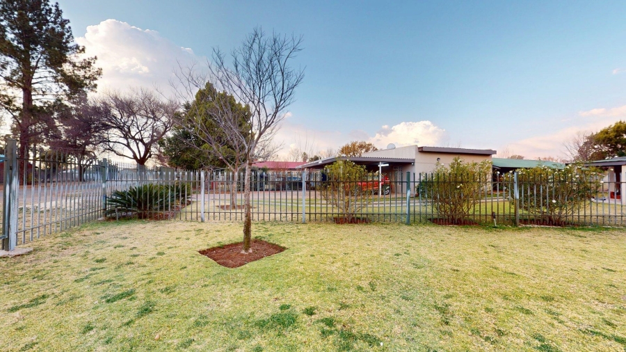 3 Bedroom Property for Sale in Potchefstroom North West